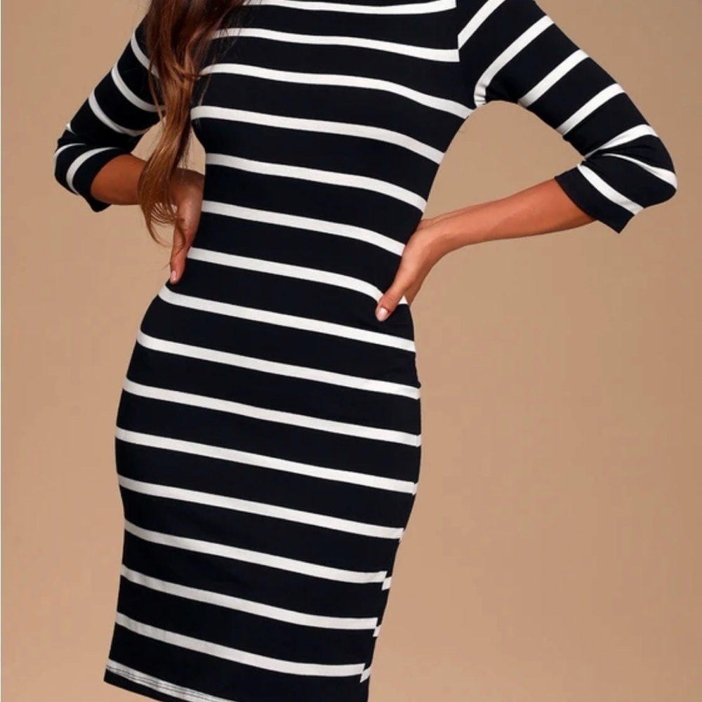 NWT Lulus Heir Lines Black Striped Bodycon Dress.  Size small